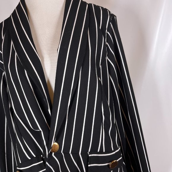 Vamp Plus Size 3X Striped Thin Coat Hi-Lo Costume Cosplay Black White - Picture 3 of 9